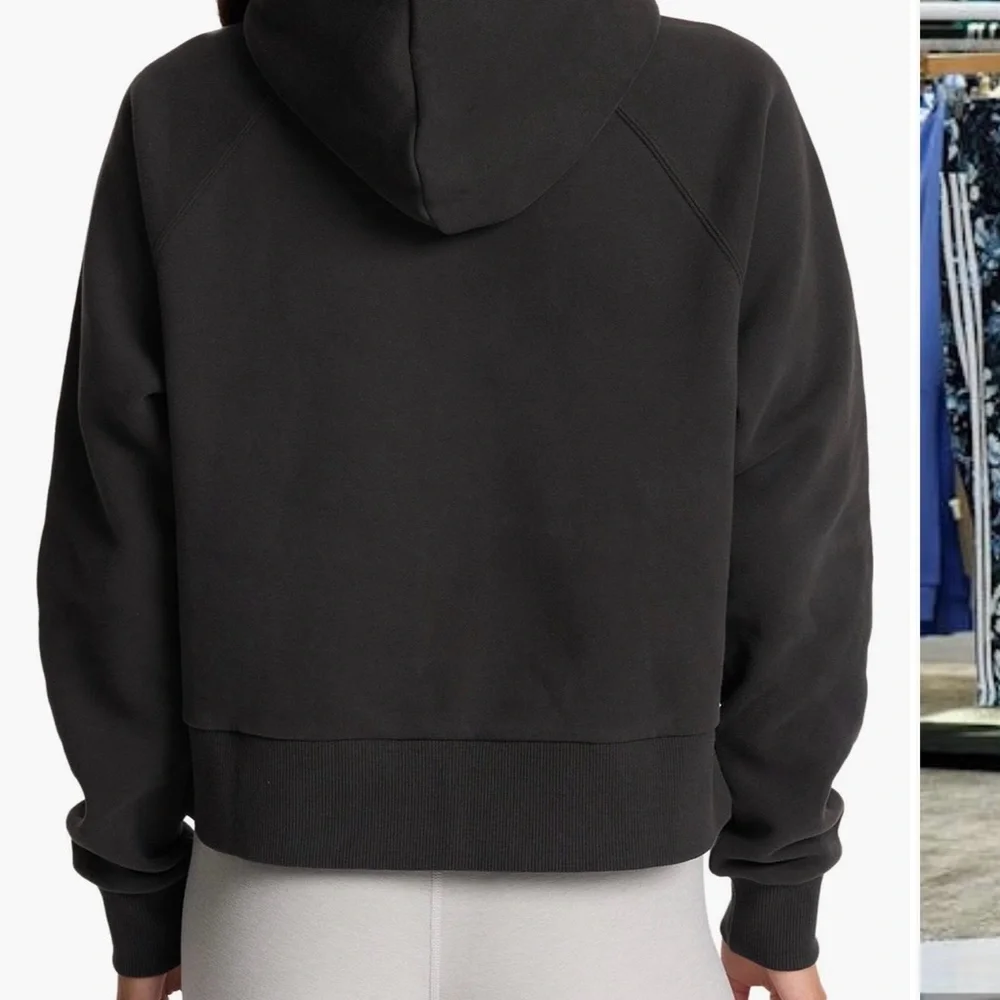 Vuori Black Zip Up women’s Restore hoodie XS - Picture 7 of 7